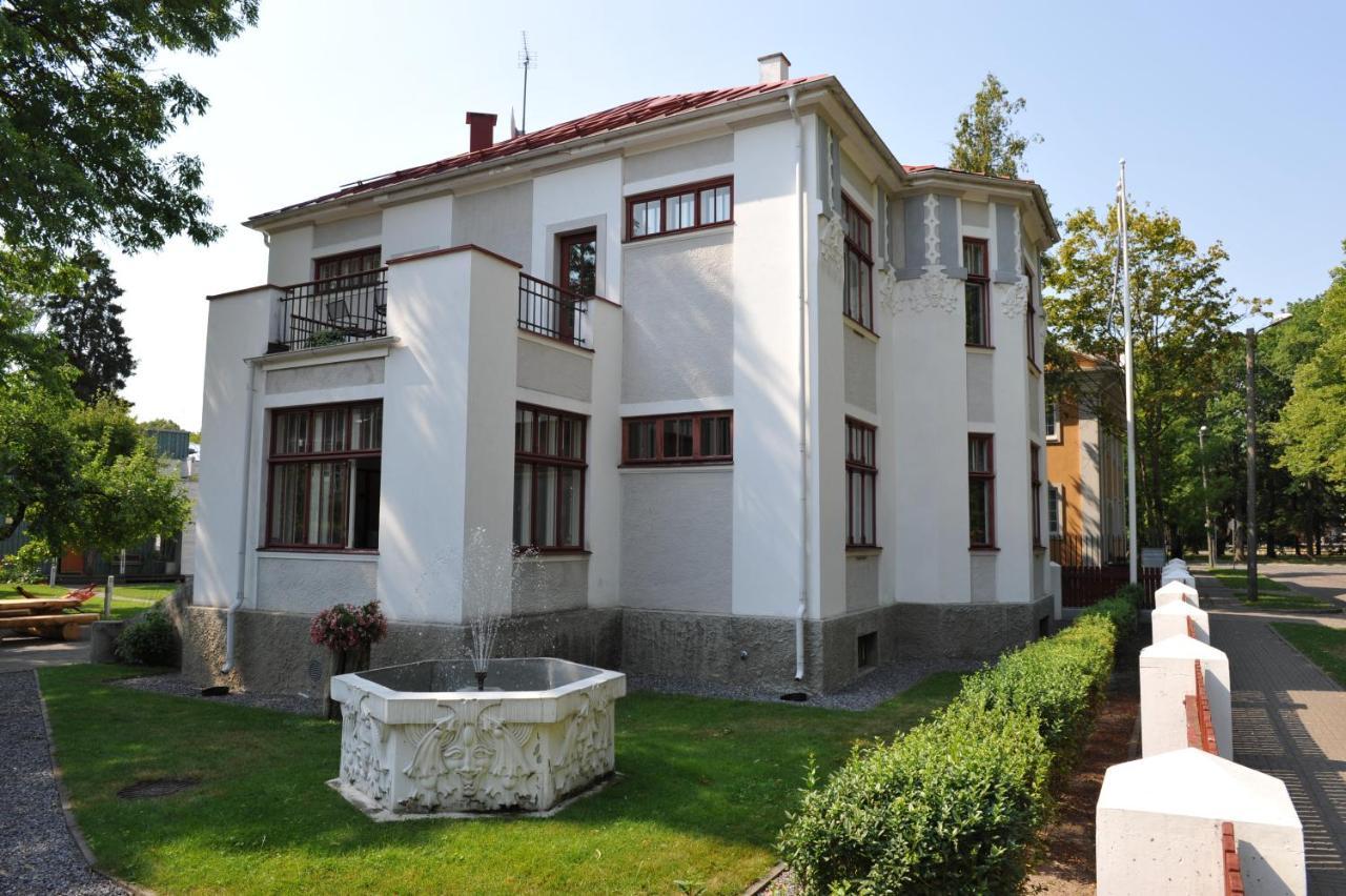 Villa Meri Pärnu Exteriör bild